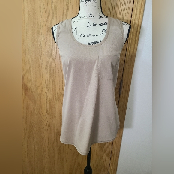W By Worth Taupe Khaki Classic Utility Pocket Tank Top - Picture 1 of 3